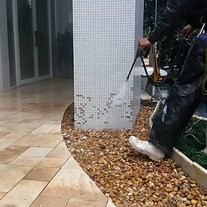 Serviço de Lavagem de Fachada